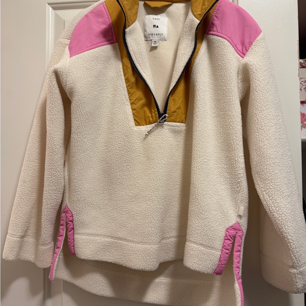 GAP Cream and Pink Sweater Cozy Fleece Half-Zip